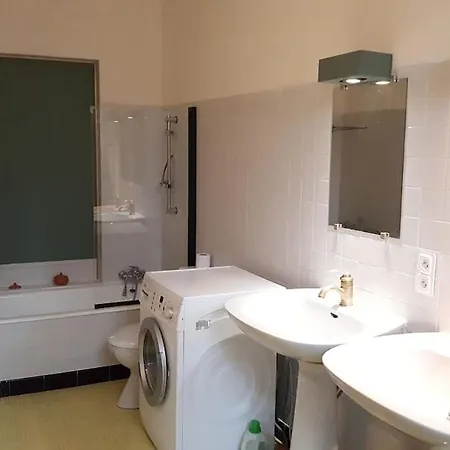 Apartament Typique En Coeur De Bastide Lisle-sur-Tarn